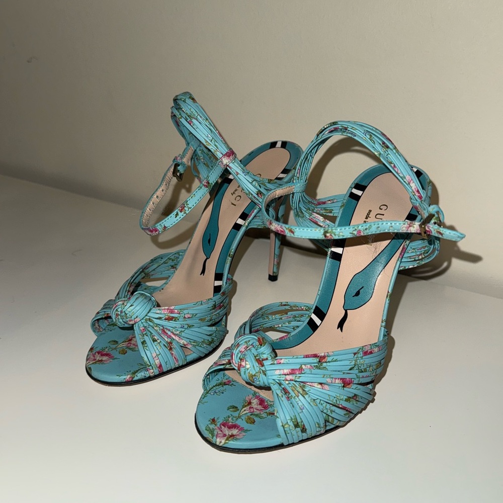 Floral Blue Women's Heels